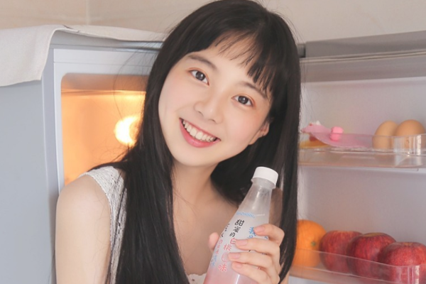 跟女朋友睡前聊的话题