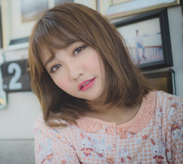 和女孩聊天的话题模版