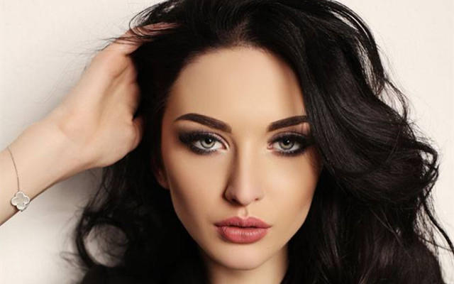 用这两个原则回应相亲女，她会对你情不自禁