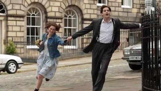 “情绪波动”的假象策略