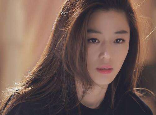 不要按照和国内女生的聊天模式来聊