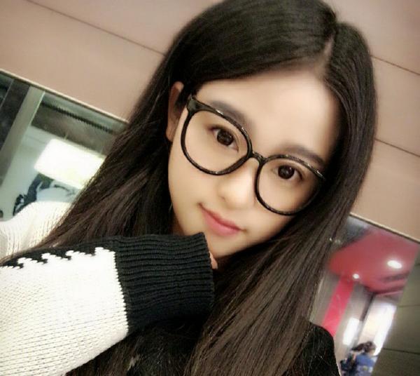 和妹子聊天，第一句话怎么说？