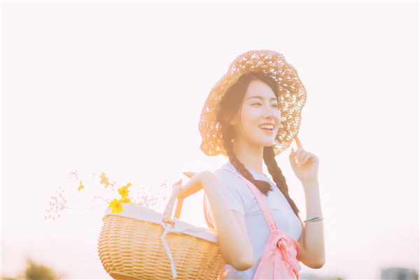 怎么追女生聊天技巧 终于不用尬聊了