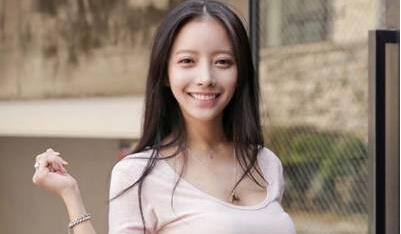 一个女孩子喜欢你会有什么表现?从聊天中能看出来第2张