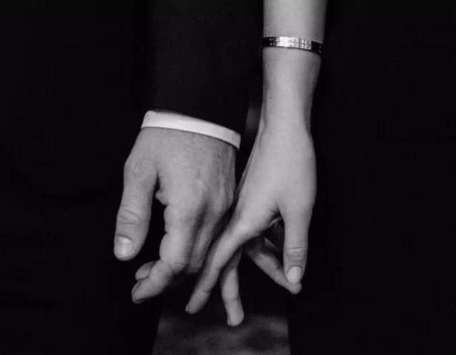 没钱没陪伴还移情别恋，异地的悲哀！2