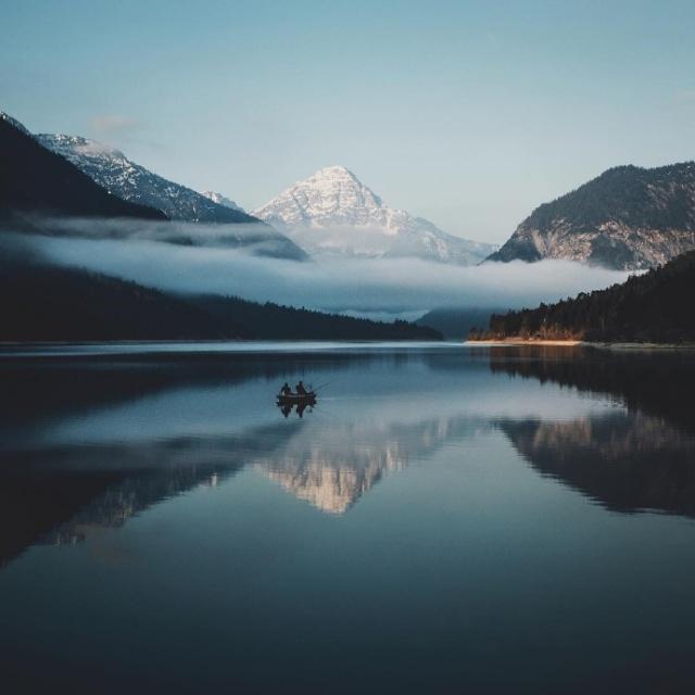 晚安睡前说说心情短语，句句唯美舒心，忍不住分享到朋友圈！