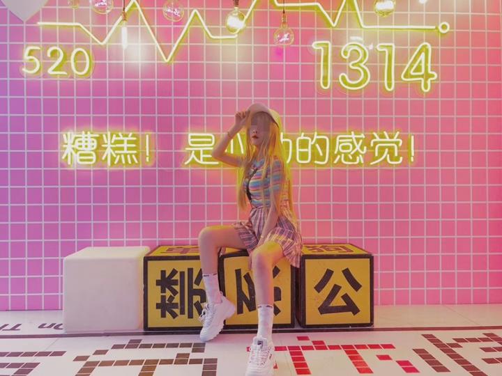 泡妞把妹真实案例丨县城矮挫穷，快速吸引月薪2万女白领