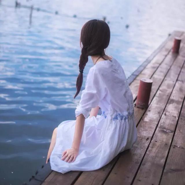 为对方购买小礼物。