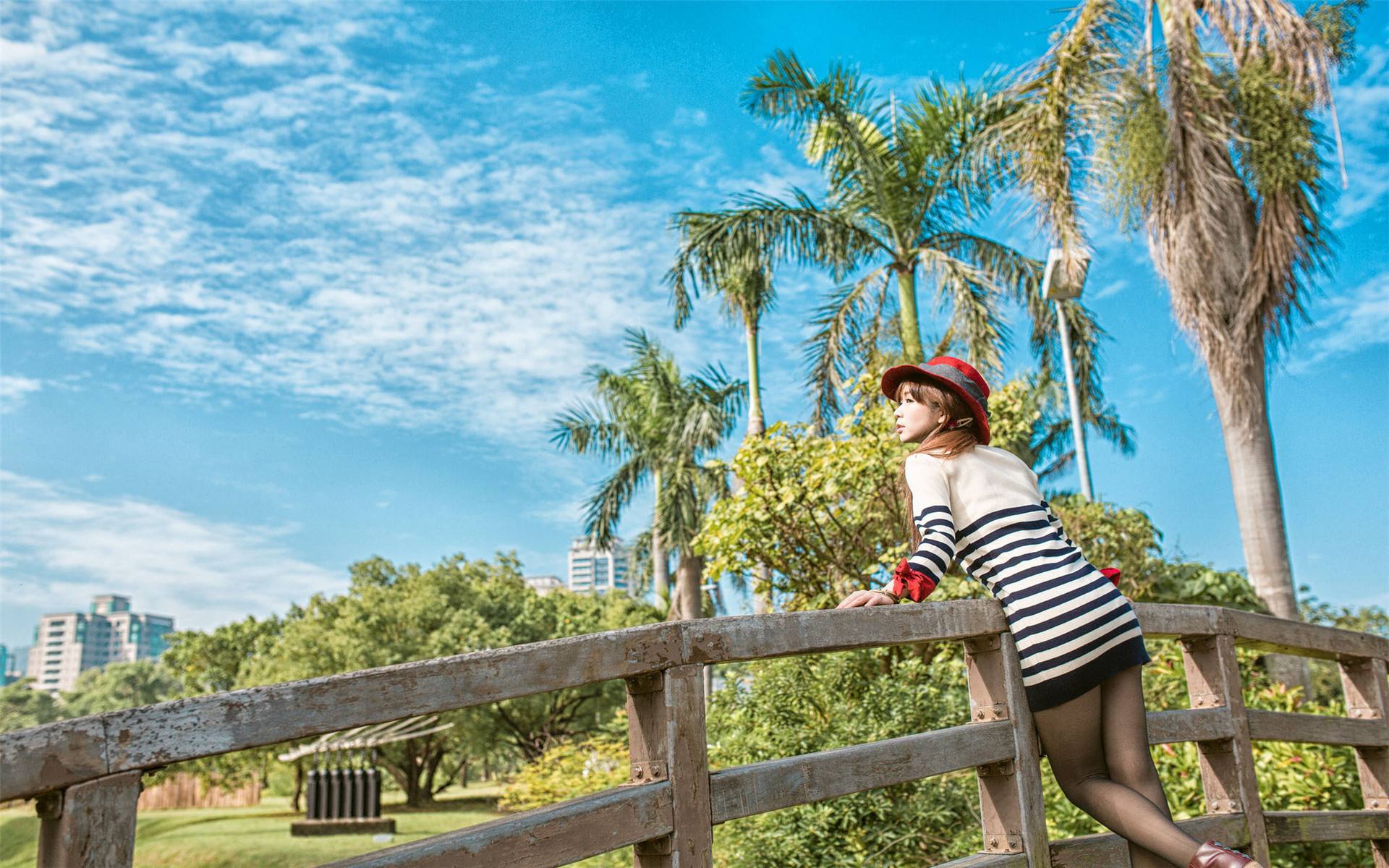 男生追女生时用什么技巧，女生才会情不自禁爱上你？