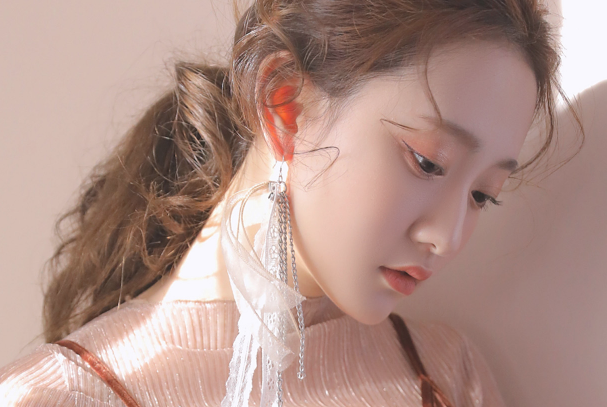 和女生聊天开场白的技巧