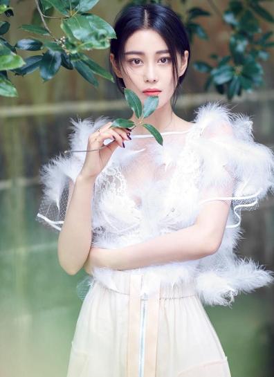 和女人相亲的聊天技巧，三个话题让你侃侃而谈，女人爱上和你聊天