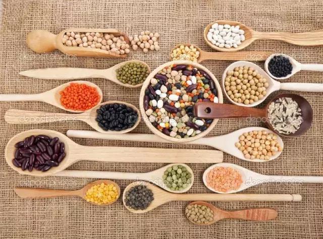 还记得你们的第一次约会吃的什么食物？