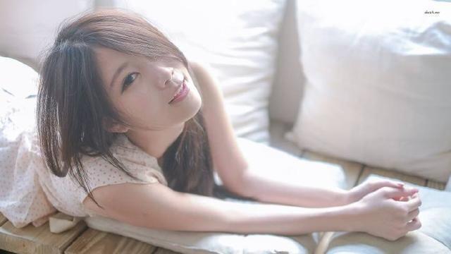 环环相扣升级关系，助你俘获女神肉体和灵魂！2