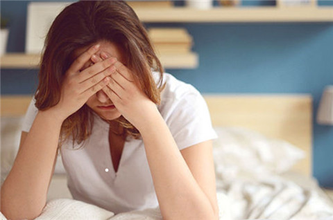 晚上怎么和喜欢的女生微信聊天，关系才能有所进展？第2张