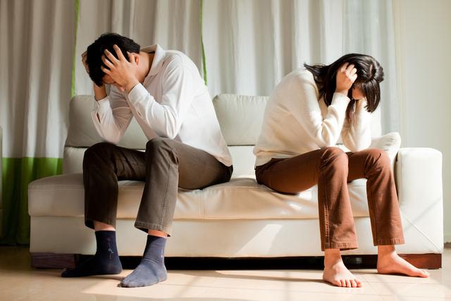 从心理学的角度出发，男性如何正确追求女性？这四个步骤教给你