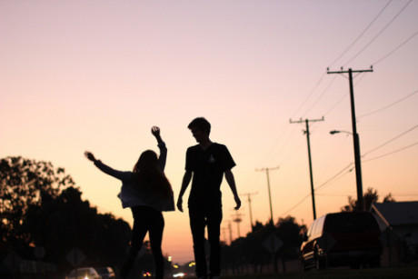 你的这些开场白，会让她觉得很没有意思