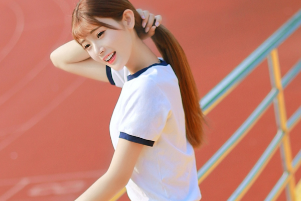 怎么跟内向男生聊天