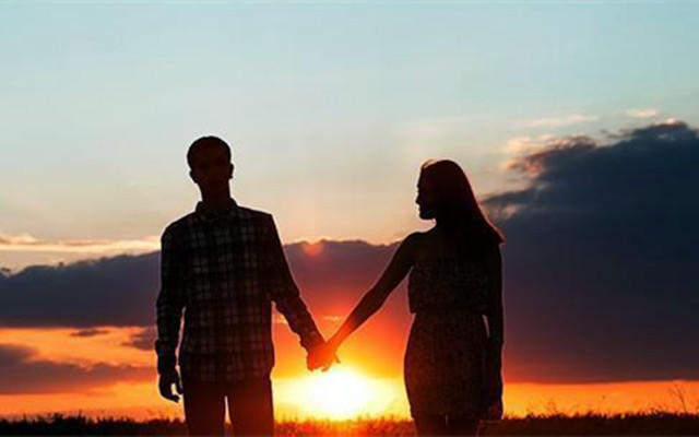 异地恋分手，教你六步快速挽回