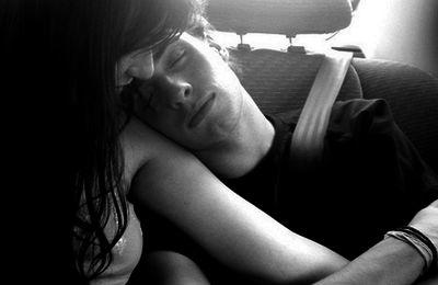 有意思，就是开始明确对你有好感。