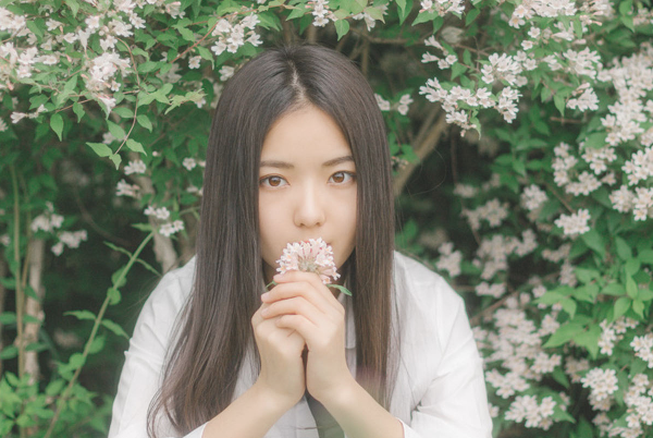 第一次和女孩子见面聊什么 聊得嗨起来